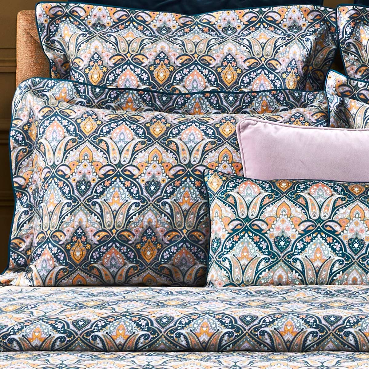 Dandy Sateen Dandy Sateen