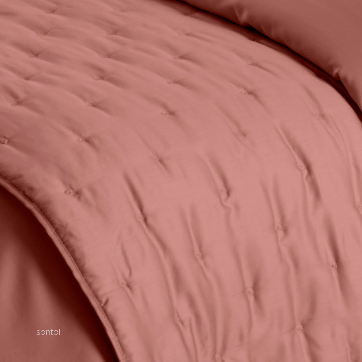 Triomphe Quilted Coverlet